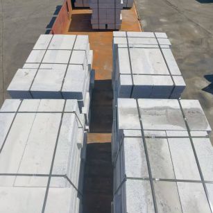 连云港 路沿石装车出货