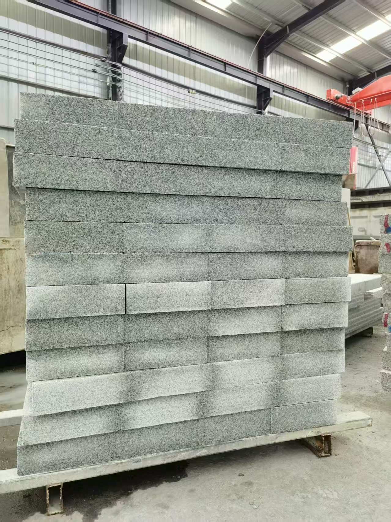 连云港 芝麻白10公分300*600广场地铺，A料定制，尺寸标准，厚薄均匀